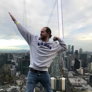 Meet your Posher, Ethan